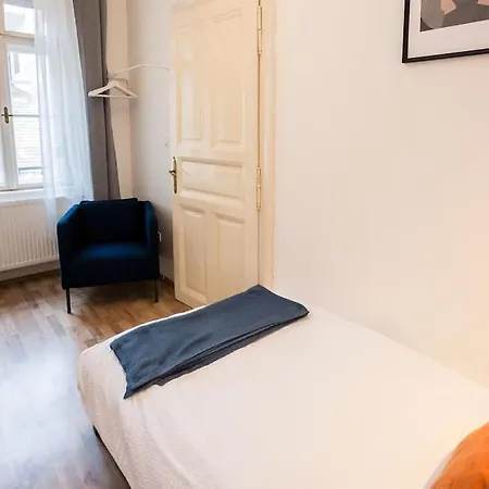Opera With Three Bedroom W Ac Budapest