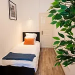 Opera With Three Bedroom W Ac